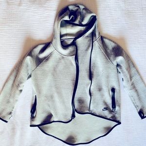 Nike Tech Fleece Zip-up Hooded Cape